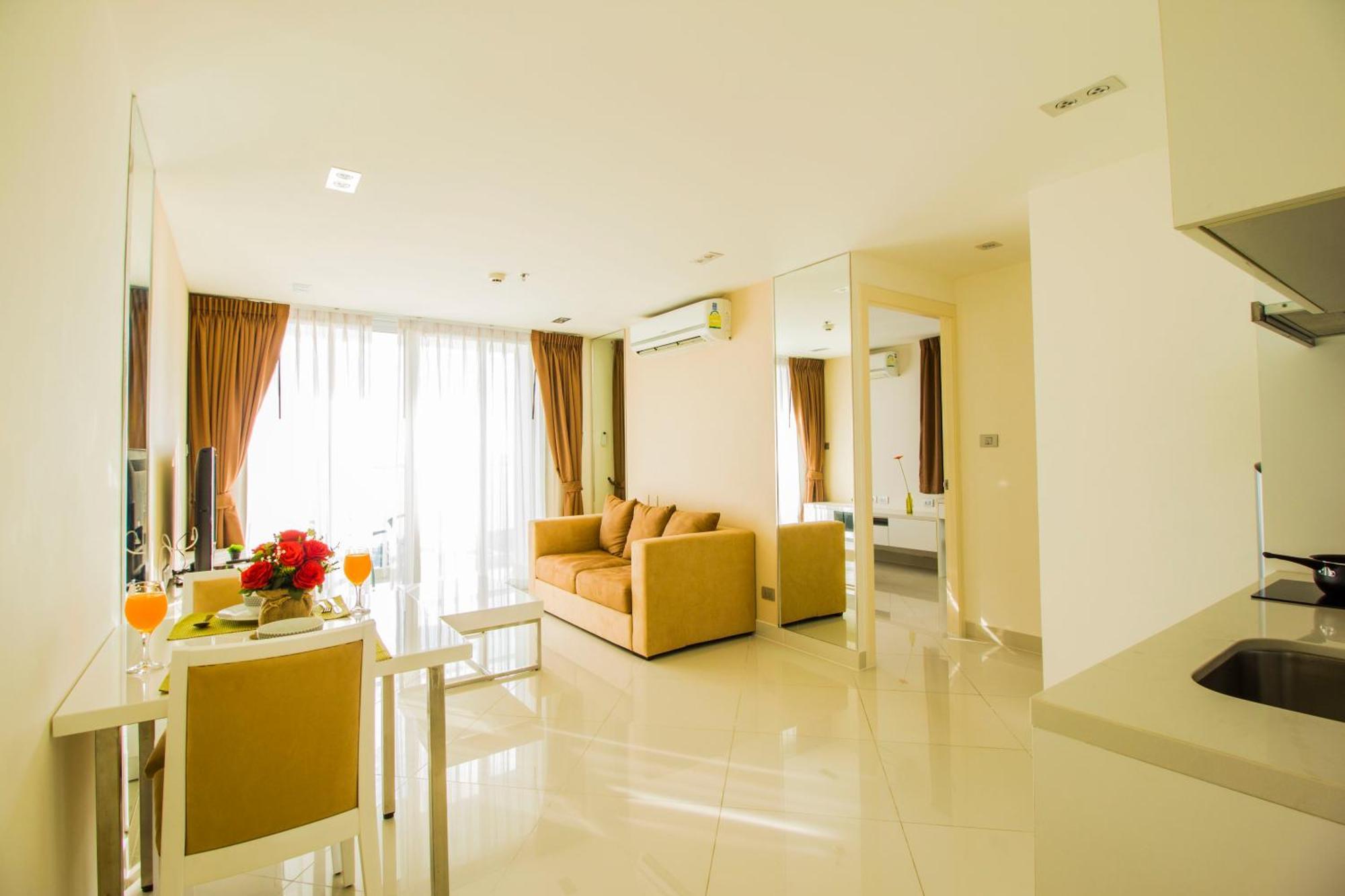 The View Cosy Beach By Pattaya Sunny Rentals Exteriör bild