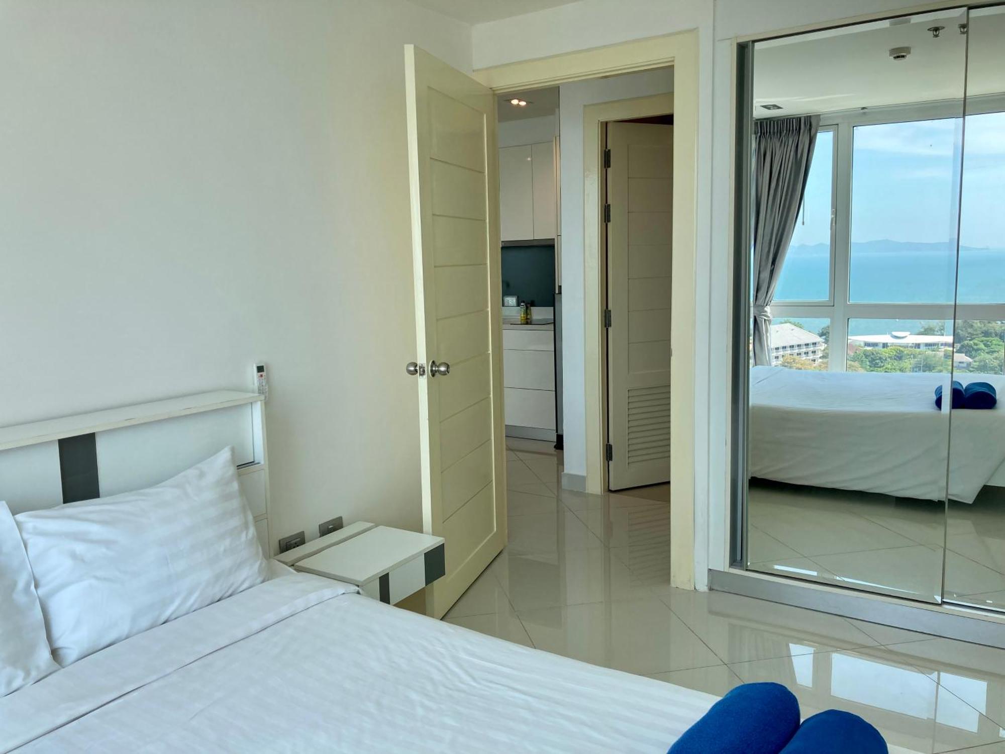 The View Cosy Beach By Pattaya Sunny Rentals Rum bild