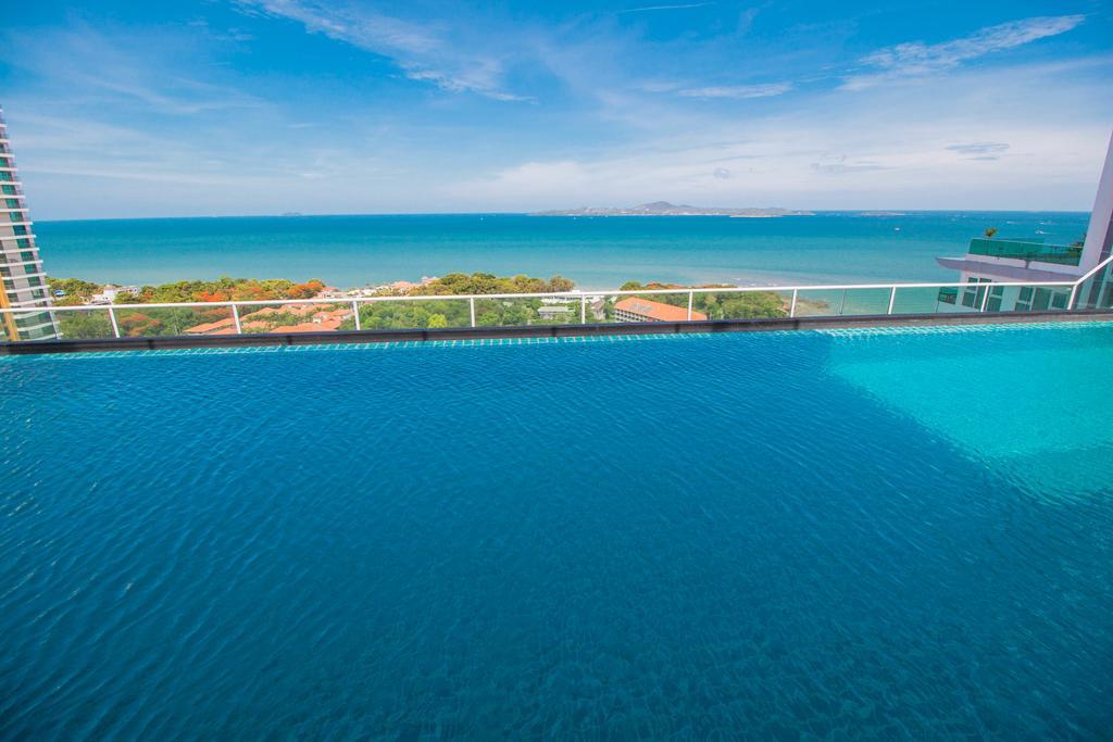 The View Cosy Beach By Pattaya Sunny Rentals Exteriör bild